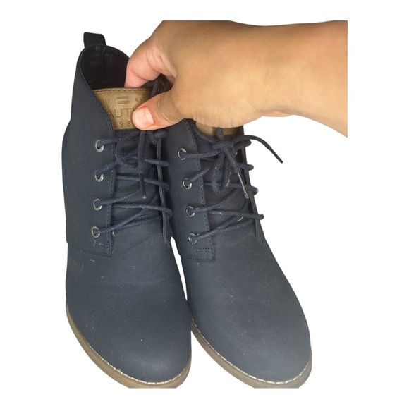 Nautica Navy Wedge Ankle Boots - Picture 5 of 5